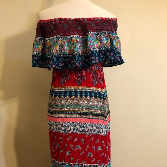Patrons of Peace Dresses & Skirts - Patrons of Peace Boho Off the Shoulder Maxi Dress